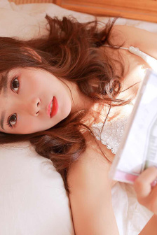 用木塞堵住不能流出来
